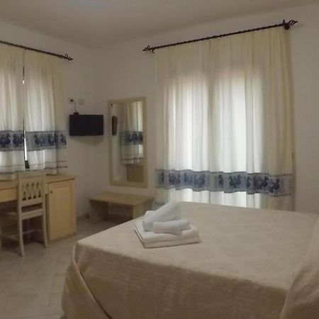 Appartamento Senabrinu Suni Esterno foto