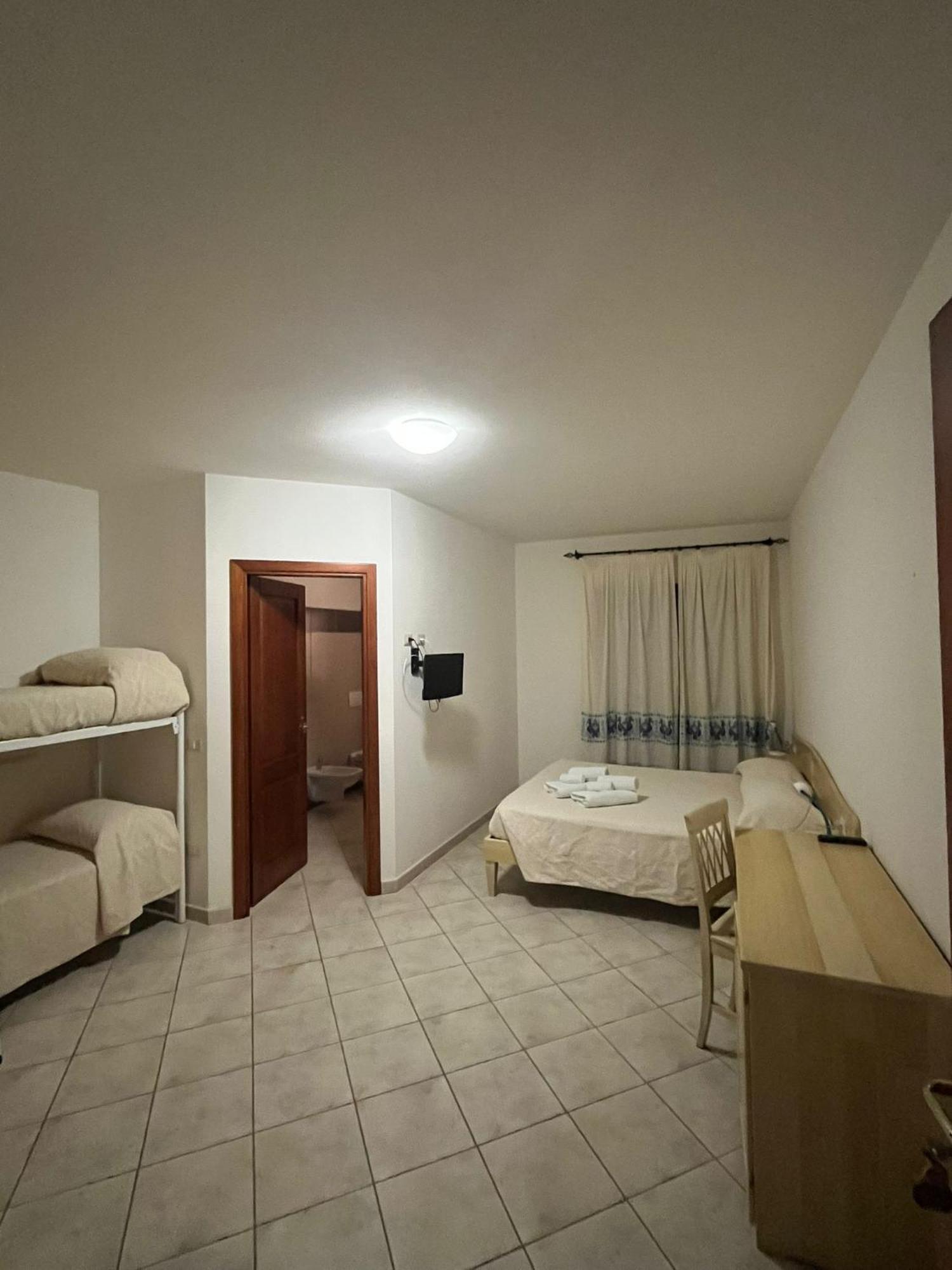 Appartamento Senabrinu Suni Esterno foto