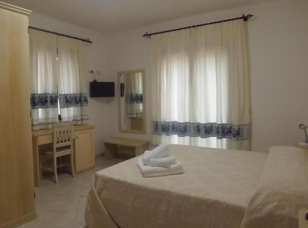 Appartamento Senabrinu Suni Esterno foto